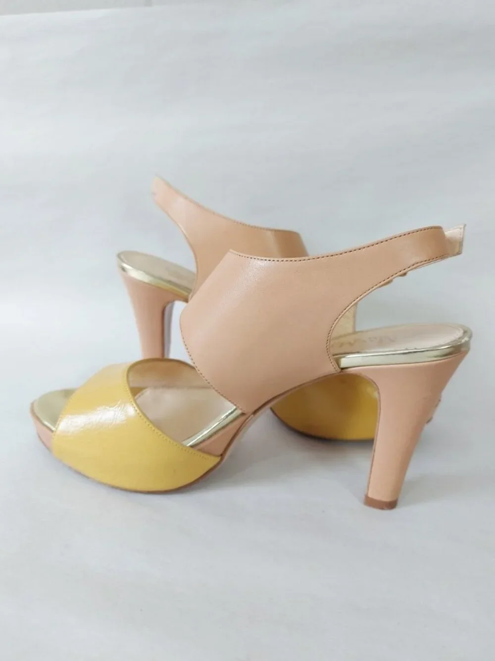 MaxMara T-strap Peep-toe Platform Heel Two Tone Buckle Slingback Sandals 38 EU